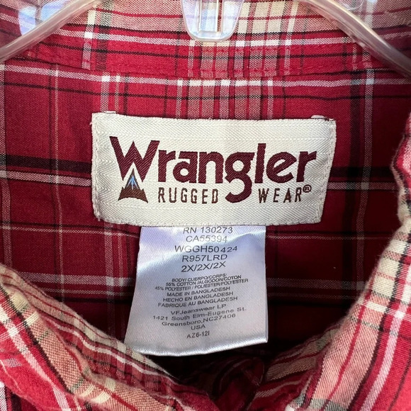 Men’s Wrangler Rugged Wear Red Plaid Button Up Light Weight Long Sleeve Size 2XL - Picture 2 of 3